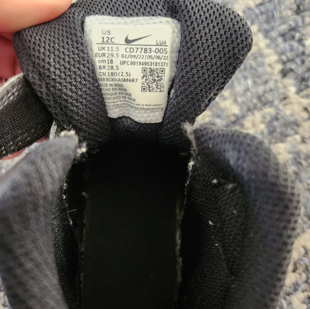 COPY - Little Girl shoes-Like New! - Picture 9 of 16